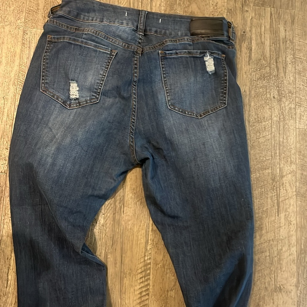! It Jeans - Picture 6 of 6